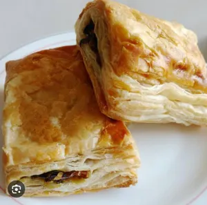 2 Quty Veg Puff