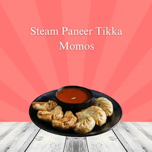 Steam Paneer Tikka Momos (8 pcs)