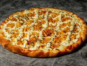 Normal Chicken Pizza